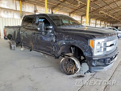 Czwarte zdjęcie samochodu z boku: 2019 FORD F250 SUPER DUTY VIN:1FT7W2BT8KEC79963 - miniatura