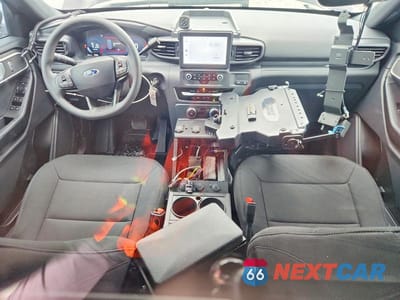 Zdjęcie 8 z 12 samochodu: 2025 FORD EXPLORER POLICE INTERCEPTOR VIN:1FM5K8AC6SGB33486 - miniatura