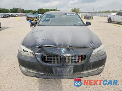 Piąte zdjęcie samochodu w środku: 2011 BMW 535 I VIN:WBAFR7C56BC802101 - miniatura