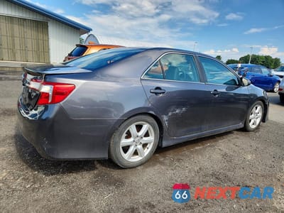 Trzecie zdjęcie samochodu z tyłu: 2014 TOYOTA CAMRY LE VIN:4T4BF1FK4ER338279 - miniatura