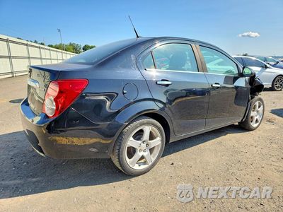 Trzecie zdjęcie samochodu z tyłu: 2012 CHEVROLET SONIC LTZ VIN:1G1JF5SB8C4205487 - miniatura