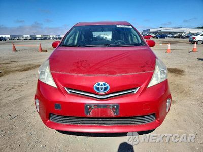 Piąte zdjęcie samochodu w środku: 2012 TOYOTA PRIUS V THREE VIN:JTDZN3EUXC3171900 - miniatura