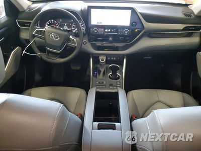 Zdjęcie 8 z 14 samochodu: 2025 TOYOTA HIGHLANDER XLE VIN:5TDKDRBH3SS588268 - miniatura