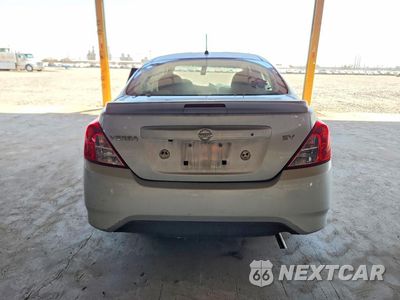 Zdjęcie 6 z 13 samochodu: 2019 NISSAN VERSA SV VIN:3N1CN7AP2KL850403 - miniatura