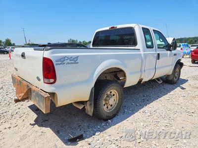 Trzecie zdjęcie samochodu z tyłu: 2000 FORD F250 SUPER DUTY VIN:1FTNX21S5YEA61033 - miniatura