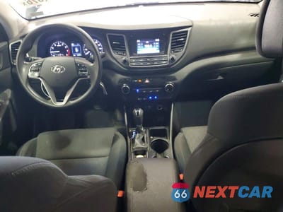 Zdjęcie 8 z 13 samochodu: 2017 HYUNDAI TUCSON SE VIN:KM8J23A48HU381050 - miniatura