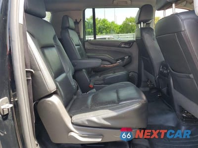 Zdjęcie 11 z 13 samochodu: 2019 CHEVROLET SUBURBAN C1500 PREMIER VIN:1GNSCJKC1KR306675 - miniatura
