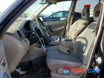 Zdjęcie 7 z 13 samochodu: 2002 TOYOTA RAV4 BASE VIN:JTEGH20V520074592 - miniatura