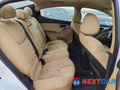 Zdjęcie 10 z 12 samochodu: 2012 HYUNDAI ELANTRA GLS VIN:5NPDH4AE0CH107732 - miniatura