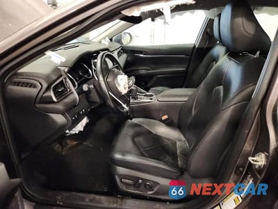 Zdjęcie 7 z 12 samochodu: 2019 TOYOTA CAMRY HYBRID XLE VIN:4T1B21HK1KU513862 - miniatura