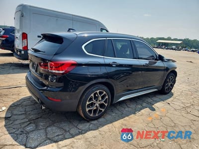 Trzecie zdjęcie samochodu z tyłu: 2021 BMW X1 SDRIVE28I VIN:WBXJG7C06M5U10608 - miniatura