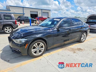 2017 BMW 330 I WBA8B9C34HK885159 - główne zdjęcie licytacji z USA - miniatura