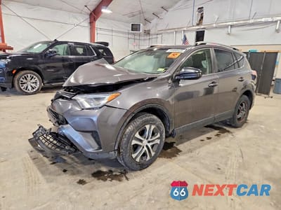 2017 TOYOTA RAV4 LE JTMBFREV2HJ135485 - główne zdjęcie licytacji z USA - miniatura