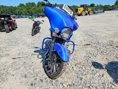 Drugie zdjęcie samochodu z przodu: 2011 HARLEY-DAVIDSON FLHX VIN:1HD1KBM18BB647975 - miniatura