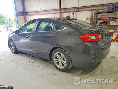 Drugie zdjęcie samochodu z przodu: 2017 CHEVROLET CRUZE LT VIN:1G1BE5SM7H7239791 - miniatura