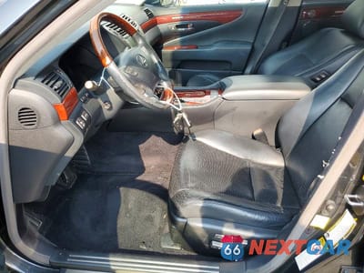 Zdjęcie 7 z 12 samochodu: 2011 LEXUS LS 460L VIN:JTHGL5EF9B5044602 - miniatura
