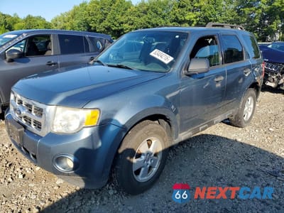 2012 FORD ESCAPE XLT 1FMCU9DG8CKB98831 - główne zdjęcie licytacji z USA - miniatura