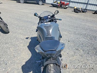 Zdjęcie 6 z 8 samochodu: 2025 KAWASAKI ZX636 K VIN:JKBZXJJ15SA026855 - miniatura