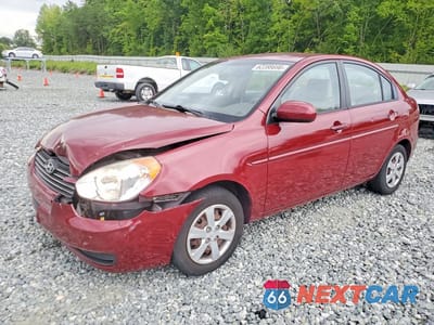 2010 HYUNDAI ACCENT GLS KMHCN4AC9AU428931 - główne zdjęcie licytacji z USA - miniatura