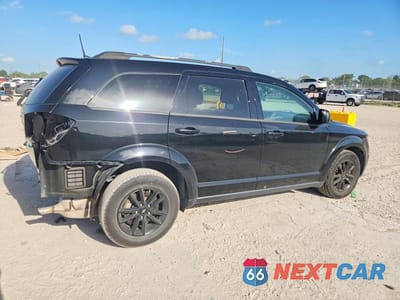 Trzecie zdjęcie samochodu z tyłu: 2020 DODGE JOURNEY SE VIN:3C4PDCAB6LT180841 - miniatura