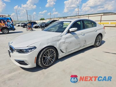 2019 BMW 540 I WBAJE5C5XKWE66142 - główne zdjęcie licytacji z USA - miniatura