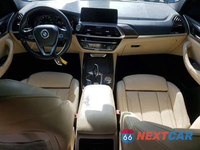 Zdjęcie 8 z 13 samochodu: 2018 BMW X3 XDRIVE30I VIN:5UXTR9C5XJLD61865 - miniatura