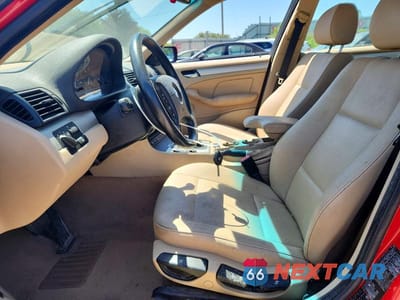 Zdjęcie 7 z 12 samochodu: 2004 BMW 325 XI VIN:WBAEU33464PR11776 - miniatura