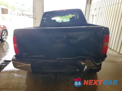 Zdjęcie 6 z 13 samochodu: 2010 CHEVROLET SILVERADO K1500 LT VIN:3GCRKSE32AG230314 - miniatura