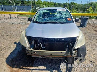 Piąte zdjęcie samochodu w środku: 2012 NISSAN VERSA 1.6 S VIN:3N1CN7AP9CL919962 - miniatura