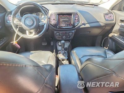 Zdjęcie 8 z 13 samochodu: 2019 JEEP COMPASS LIMITED VIN:3C4NJDCB2KT661395 - miniatura