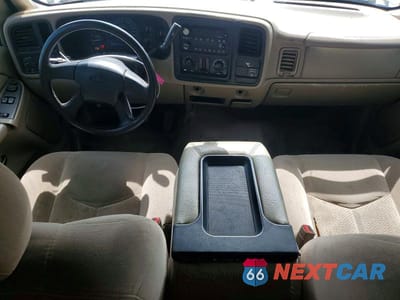 Zdjęcie 8 z 12 samochodu: 2003 CHEVROLET SILVERADO C1500 VIN:2GCEC19V731143151 - miniatura