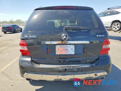 Zdjęcie 6 z 13 samochodu: 2007 MERCEDES-BENZ ML 500 VIN:4JGBB75E07A207844 - miniatura