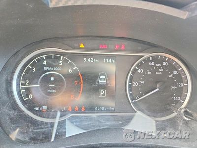 Zdjęcie 9 z 12 samochodu: 2024 NISSAN VERSA SV VIN:3N1CN8EV5RL824760 - miniatura