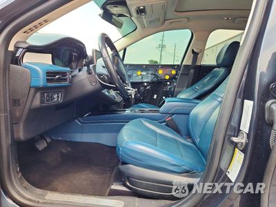 Zdjęcie 7 z 13 samochodu: 2020 LINCOLN CORSAIR RESERVE VIN:5LMCJ2C90LUL30498 - miniatura