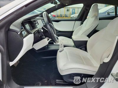 Zdjęcie 7 z 13 samochodu: 2017 TESLA MODEL S VIN:5YJSA1E28HF183831 - miniatura