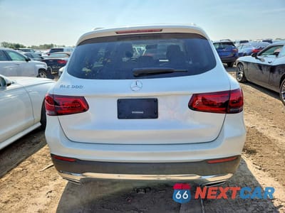 Zdjęcie 6 z 12 samochodu: 2021 MERCEDES-BENZ GLC 300 VIN:W1N0G8DB9MV265507 - miniatura