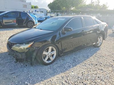 2014 TOYOTA CAMRY SE 4T1BF1FK3EU466524 - główne zdjęcie licytacji z USA - miniatura