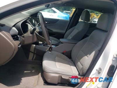 Zdjęcie 7 z 13 samochodu: 2019 CHEVROLET MALIBU LS VIN:1G1ZB5ST6KF122974 - miniatura