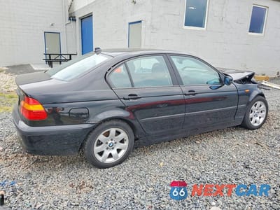 Trzecie zdjęcie samochodu z tyłu: 2004 BMW 325 I VIN:WBAET37464NH05997 - miniatura
