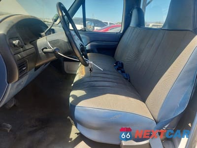 Zdjęcie 7 z 12 samochodu: 1997 FORD F250 VIN:1FDHF25G2VEB53004 - miniatura