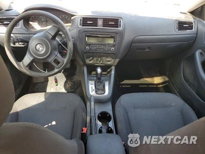 Zdjęcie 8 z 12 samochodu: 2012 VOLKSWAGEN JETTA BASE VIN:3VW2K7AJ1CM420965 - miniatura
