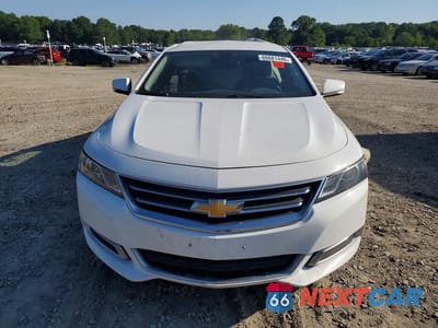 Piąte zdjęcie samochodu w środku: 2017 CHEVROLET IMPALA LT VIN:2G1105S31H9161959 - miniatura