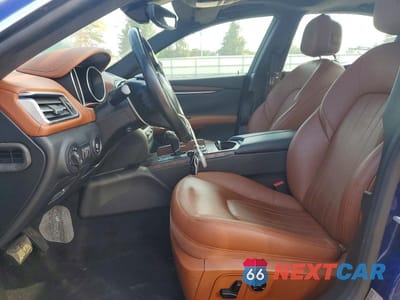 Zdjęcie 7 z 12 samochodu: 2018 MASERATI GHIBLI S VIN:ZAM57YTAXJ1293112 - miniatura