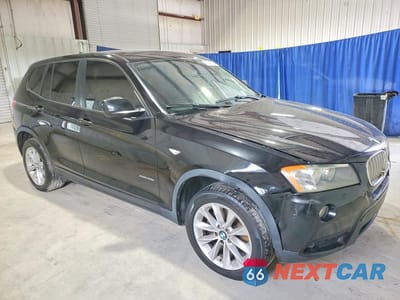 Czwarte zdjęcie samochodu z boku: 2014 BMW X3 XDRIVE28I VIN:5UXWX9C57E0D40787 - miniatura
