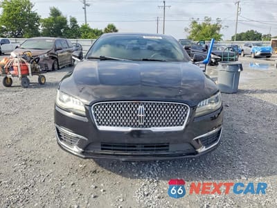 Piąte zdjęcie samochodu w środku: 2017 LINCOLN MKZ HYBRID RESERVE VIN:3LN6L5MU5HR638912 - miniatura