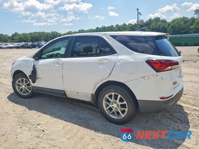 Drugie zdjęcie samochodu z przodu: 2023 CHEVROLET EQUINOX LS VIN:3GNAXHEG3PL176419 - miniatura