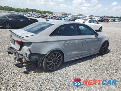 Trzecie zdjęcie samochodu z tyłu: 2019 AUDI RS3 VIN:WUABWGFF8KA905498 - miniatura