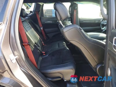 Zdjęcie 11 z 13 samochodu: 2018 JEEP GRAND CHEROKEE SRT-8 VIN:1C4RJFDJ0JC215047 - miniatura