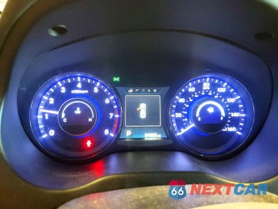 Zdjęcie 9 z 13 samochodu: 2016 HYUNDAI AZERA BASE VIN:KMHFG4JG7GA513528 - miniatura