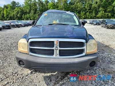 Piąte zdjęcie samochodu w środku: 2004 DODGE DURANGO SLT VIN:1D4HD48D54F205552 - miniatura